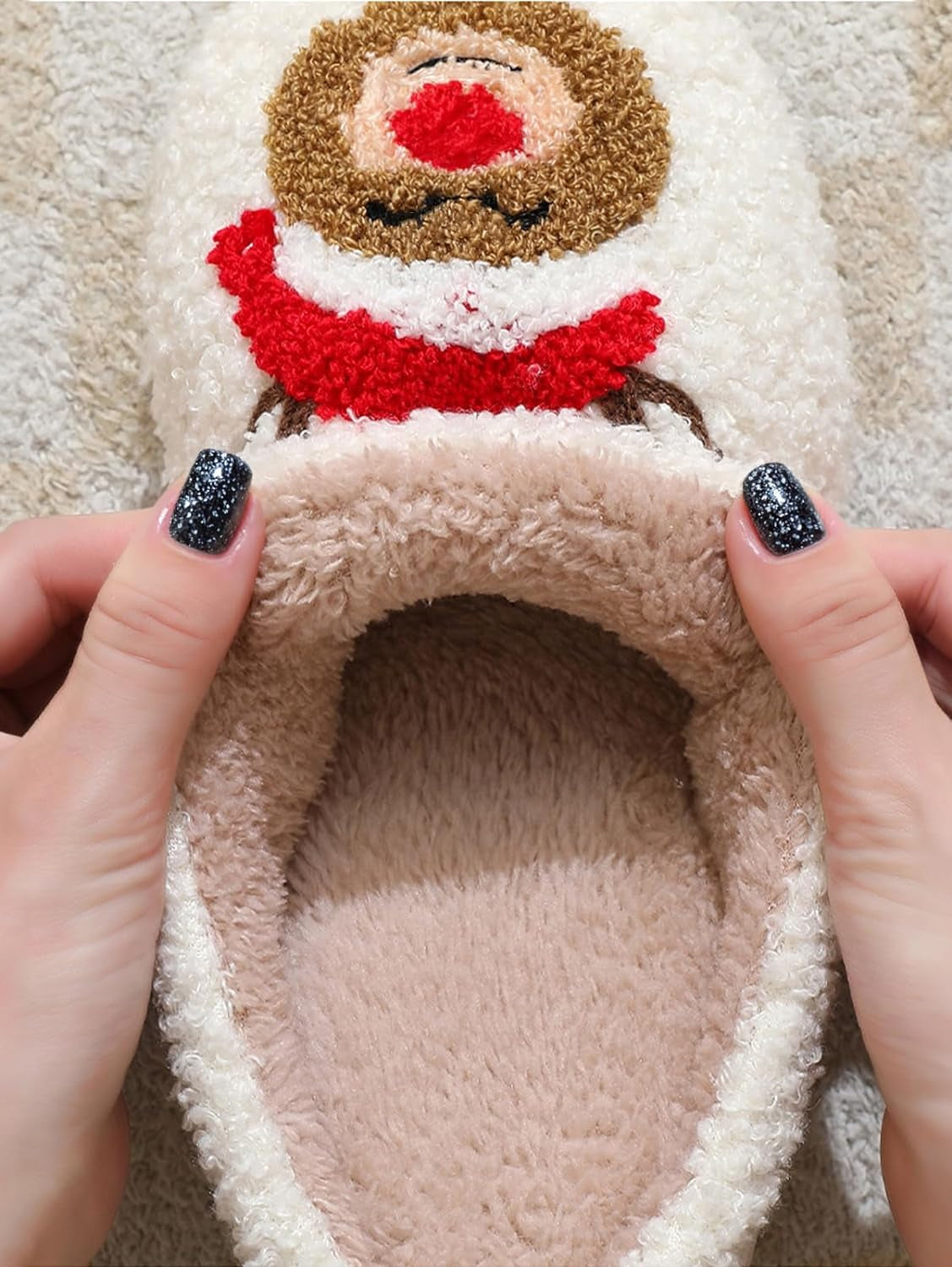 Christmas Slippers Reindeer Slippers for Women and Men Elk Animal Holiday Slipper Cute Xmas Moose Slippers Indoor Bedroom Fluffy Cartoon Warm Fleece Slippers Winter Soft Cozy Home Non-Slip Soft Plush Slip-On Wool Lined House Shoes
